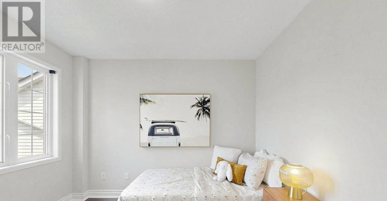 50 Shenandoah Drive, Whitby, ON, L1P 1T3 - 35
