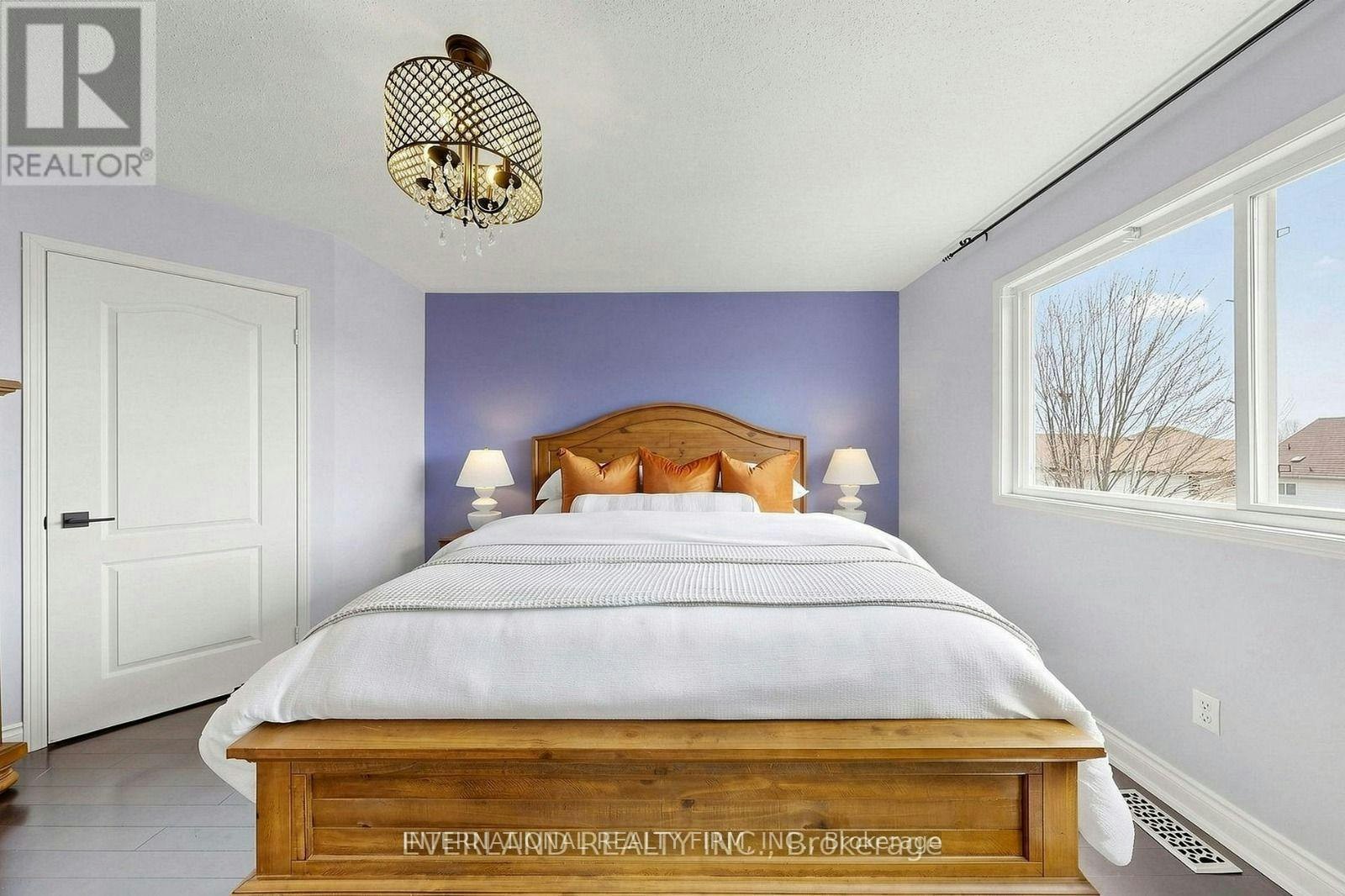 50 Shenandoah Drive, Whitby, ON, L1P 1T3 - 28