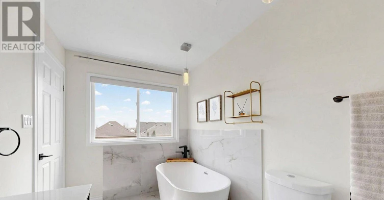 50 Shenandoah Drive, Whitby, ON, L1P 1T3 - 27