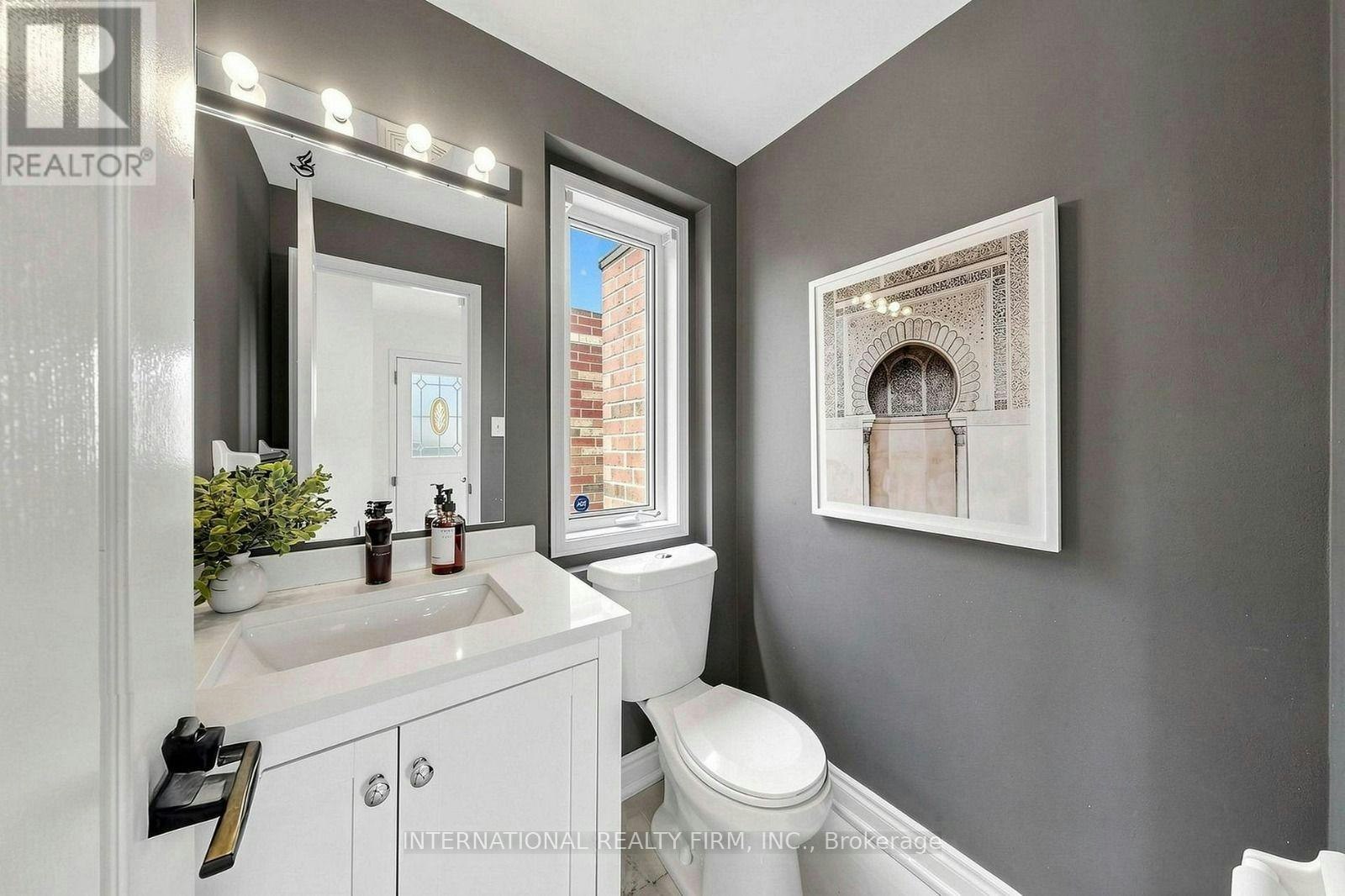 50 Shenandoah Drive, Whitby, ON, L1P 1T3 - 23