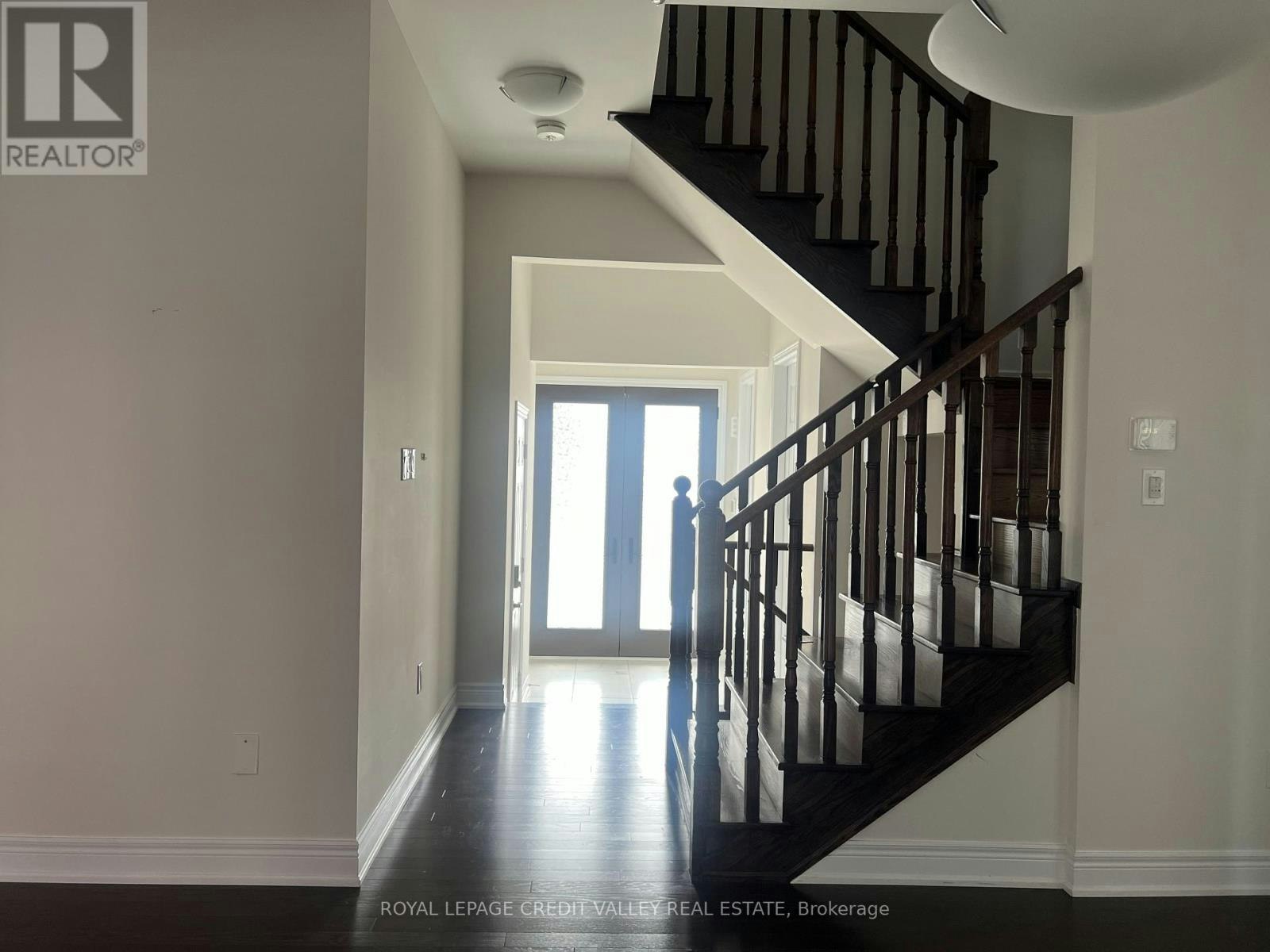 45 Kessler Drive, Brampton, ON, L6R 4E7 - 5