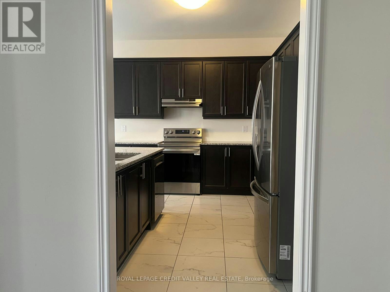 45 Kessler Drive, Brampton, ON, L6R 4E7 - 11