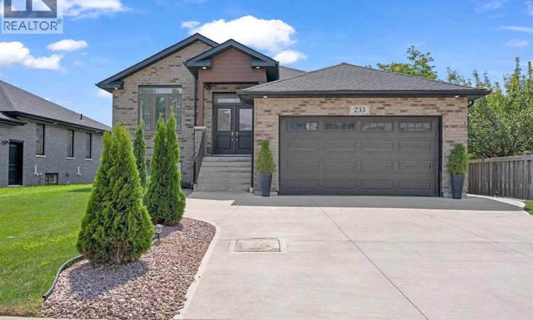 233 Sandybrook Way