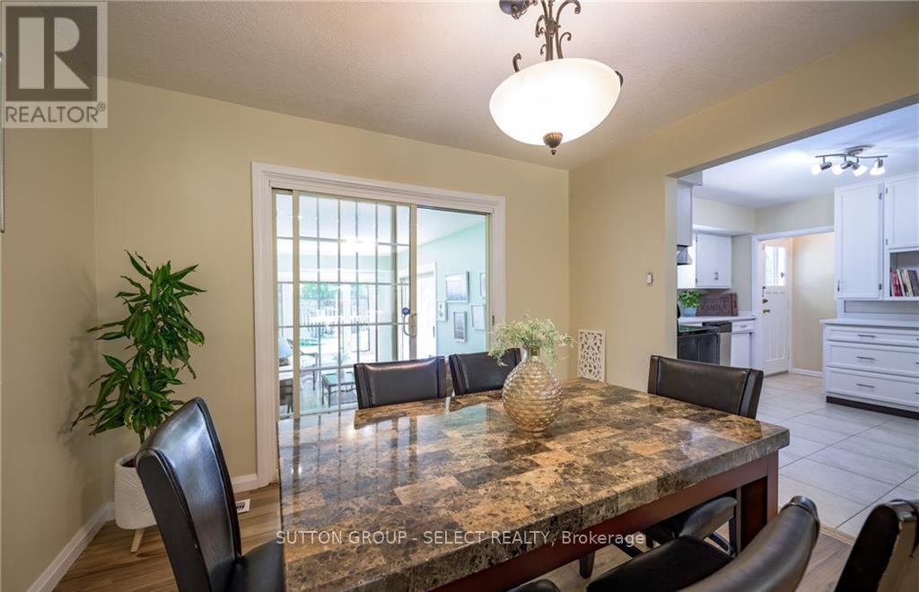 UPPER-6 Kirkton Court, London, ON, N5X 1T2 - 8
