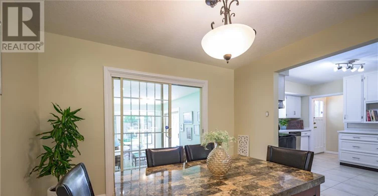 UPPER-6 Kirkton Court, London, ON, N5X 1T2 - 8