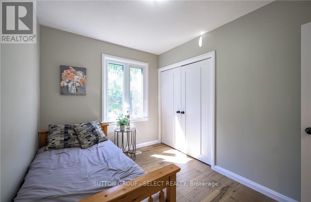 UPPER-6 Kirkton Court, London, ON, N5X 1T2 - 21