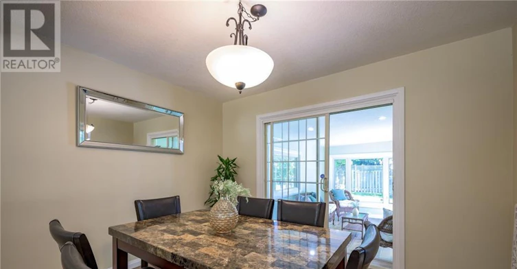 UPPER-6 Kirkton Court, London, ON, N5X 1T2 - 7