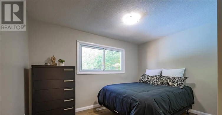UPPER-6 Kirkton Court, London, ON, N5X 1T2 - 19