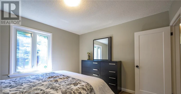 UPPER-6 Kirkton Court, London, ON, N5X 1T2 - 18