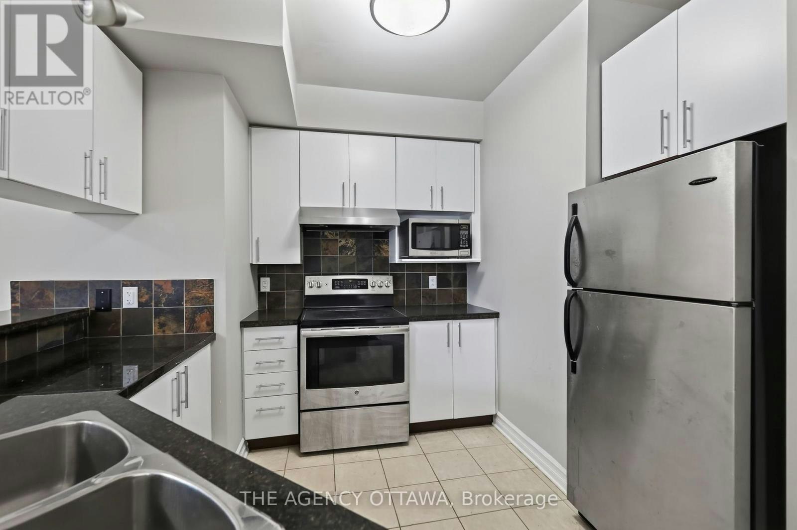 203-711 Churchill Avenue N, Ottawa, ON, K1Z 7J9 - 16
