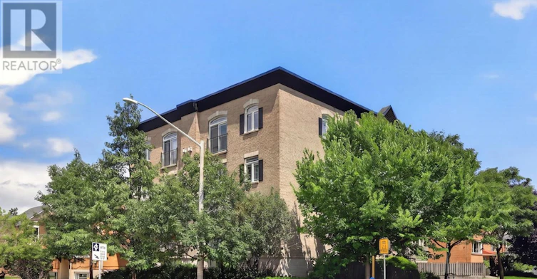 203-711 Churchill Avenue N, Ottawa, ON, K1Z 7J9 - 4