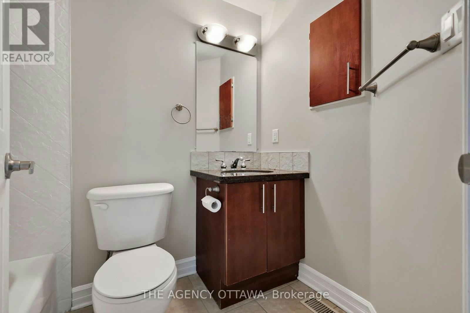 203-711 Churchill Avenue N, Ottawa, ON, K1Z 7J9 - 34