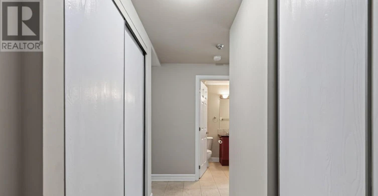 203-711 Churchill Avenue N, Ottawa, ON, K1Z 7J9 - 8