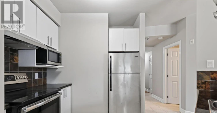 203-711 Churchill Avenue N, Ottawa, ON, K1Z 7J9 - 19