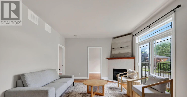 203-711 Churchill Avenue N, Ottawa, ON, K1Z 7J9 - 10
