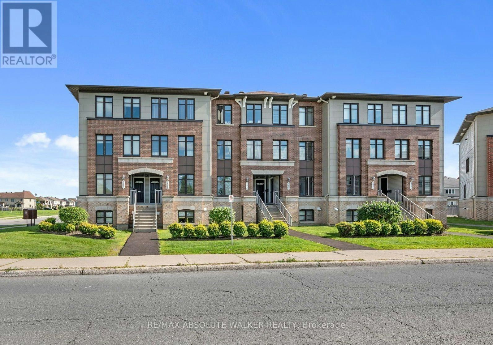 2414 Esprit Drive, Ottawa, ON, K4A 0R2