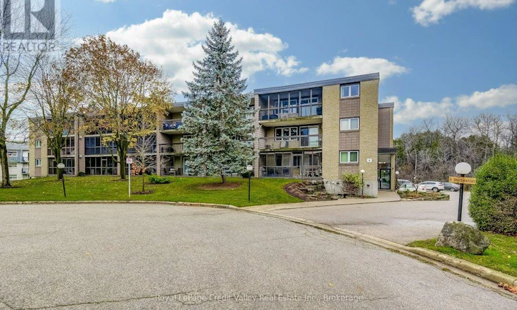 302-6 Shettleston Drive