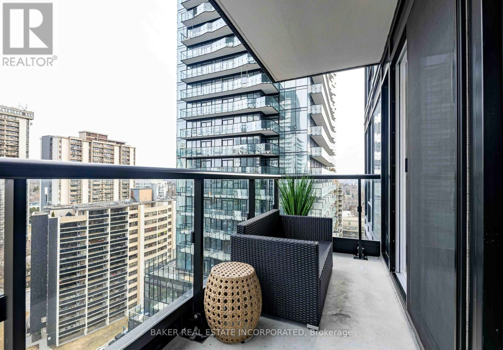 1410-223 Redpath Avenue, Toronto, ON, M4P 0E8 - 14