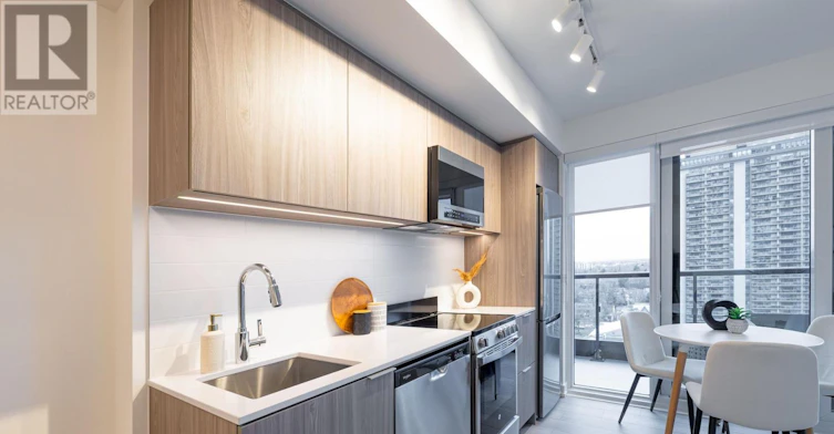 1410-223 Redpath Avenue, Toronto, ON, M4P 0E8