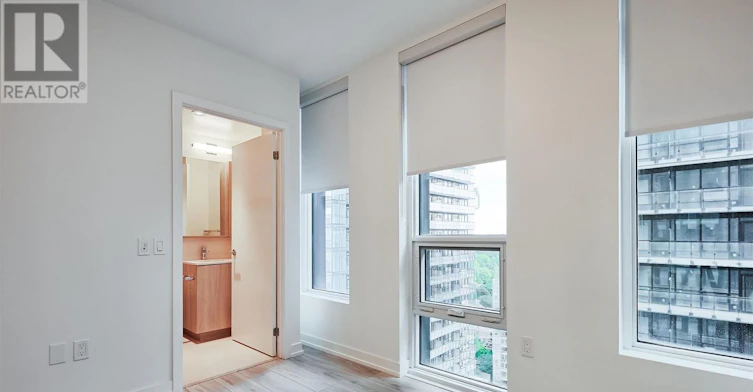3402-223 Redpath Avenue, Toronto, ON, M4P 0E8 - 7