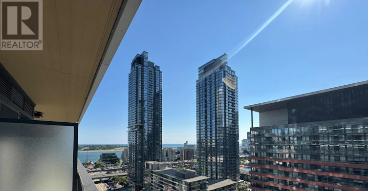 1602-3 Concord Cityplace Way, Toronto, ON, M5V 0X4 - 9