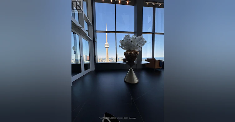 1602-3 Concord Cityplace Way, Toronto, ON, M5V 0X4