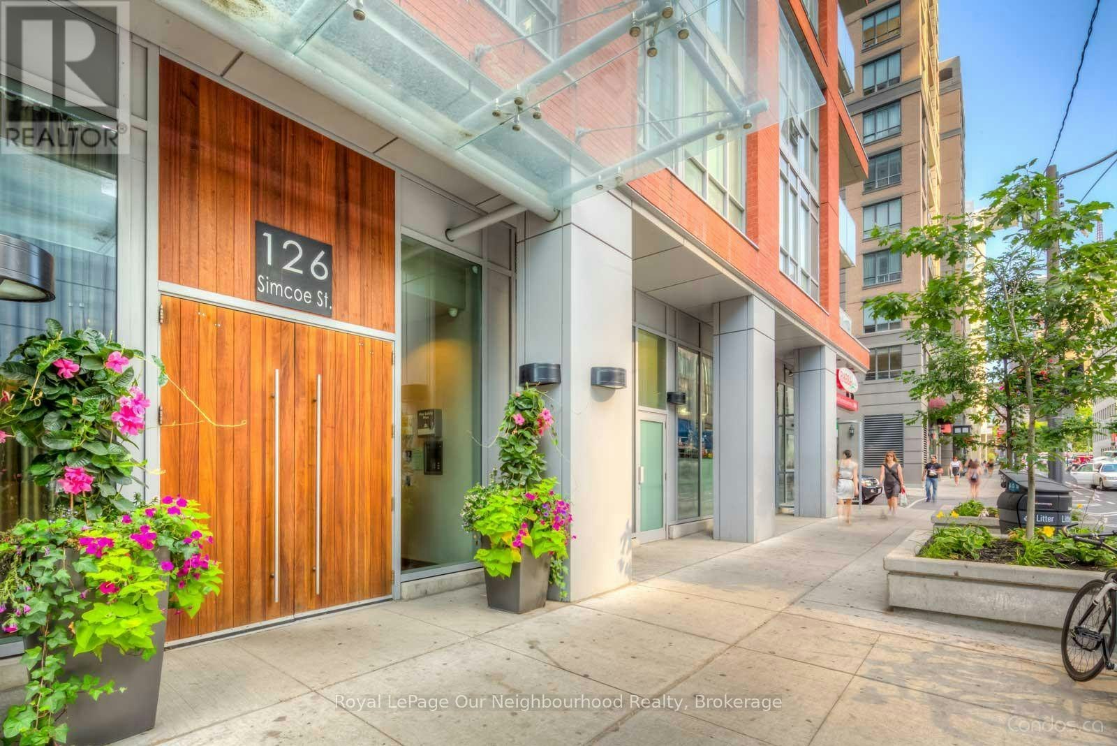 2106-126 Simcoe Street, Toronto, ON, M5H 4E6 - 4