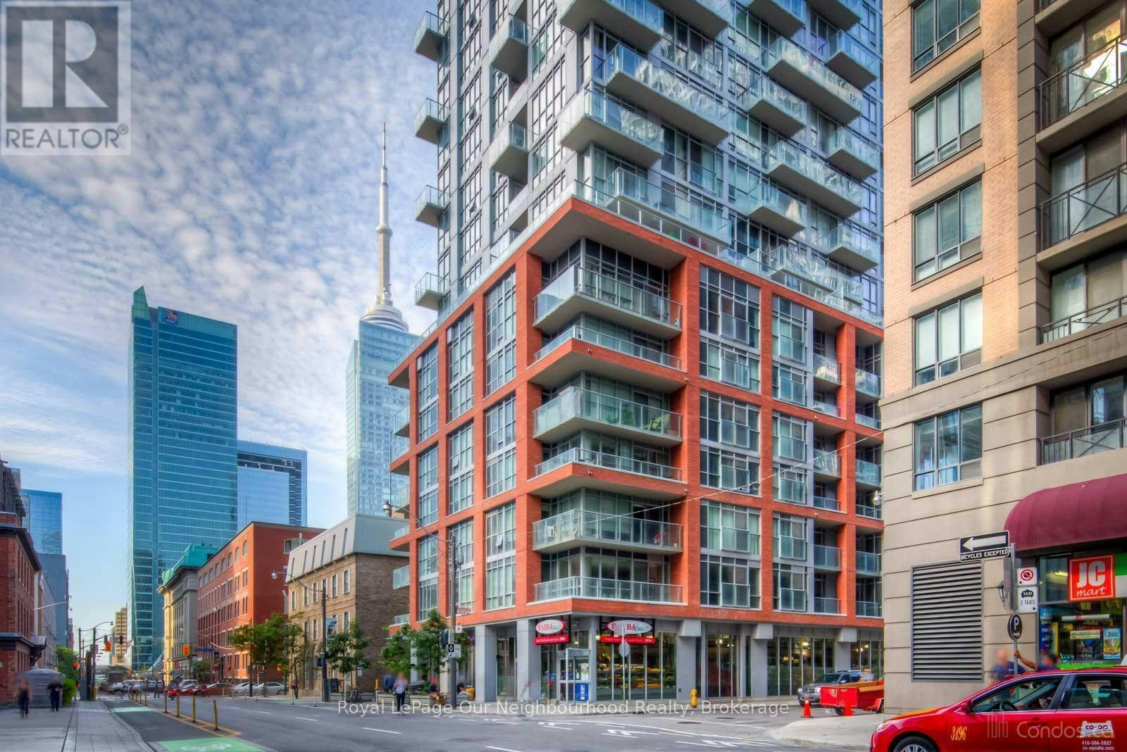 2106-126 Simcoe Street, Toronto, ON, M5H 4E6 - 2