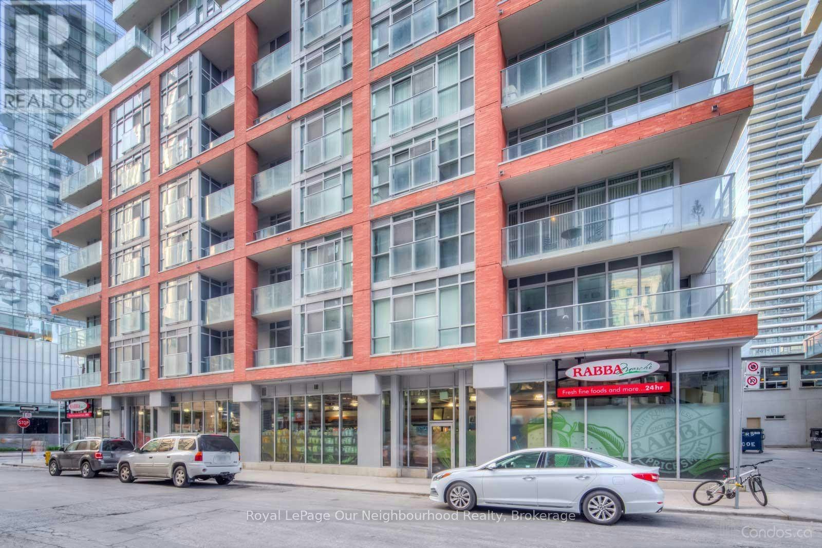 2106-126 Simcoe Street, Toronto, ON, M5H 4E6 - 3