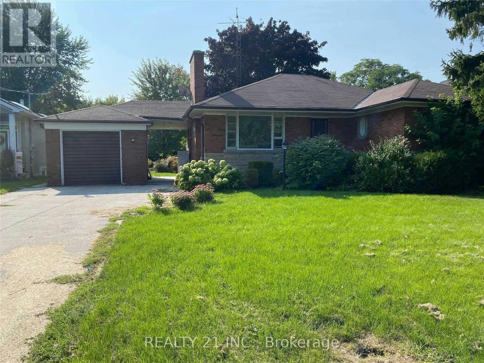 56 Galloway Road, Toronto, ON, M1E 1W5