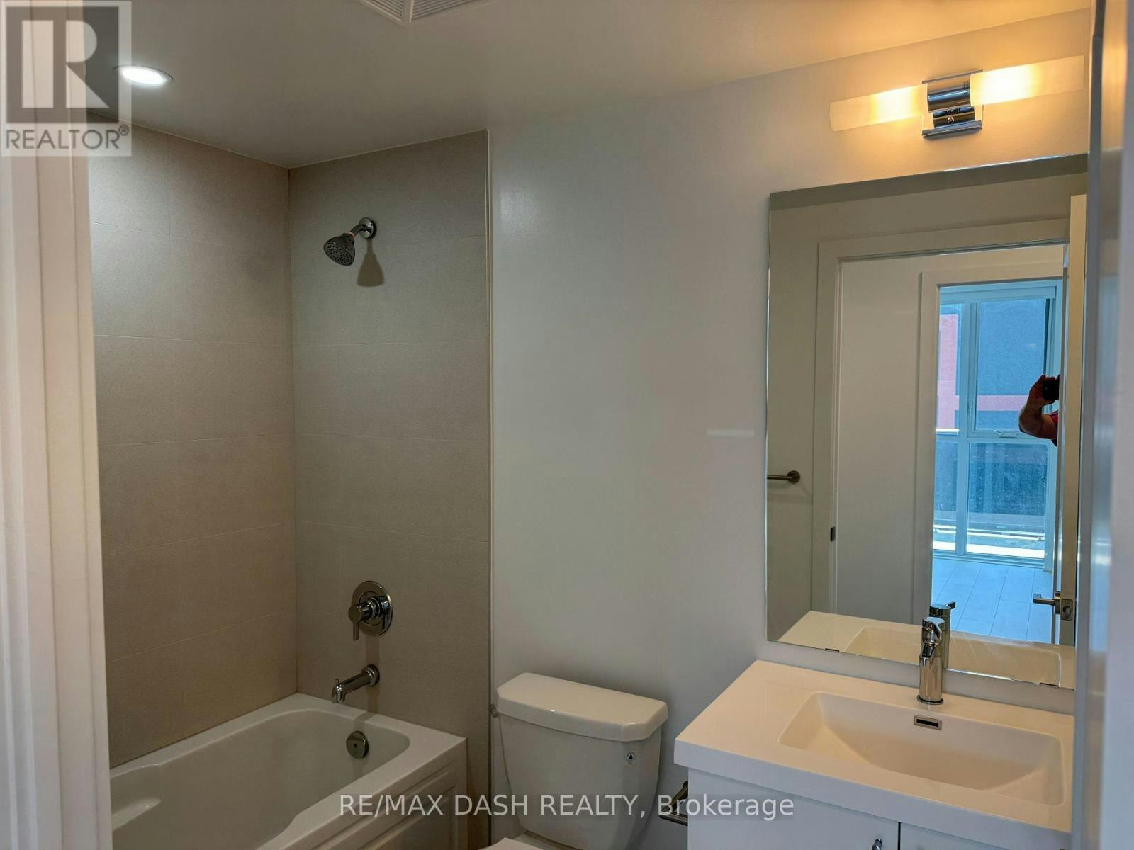 824-2545 Simcoe Street N, Oshawa, ON, L1L 0W3 - 6
