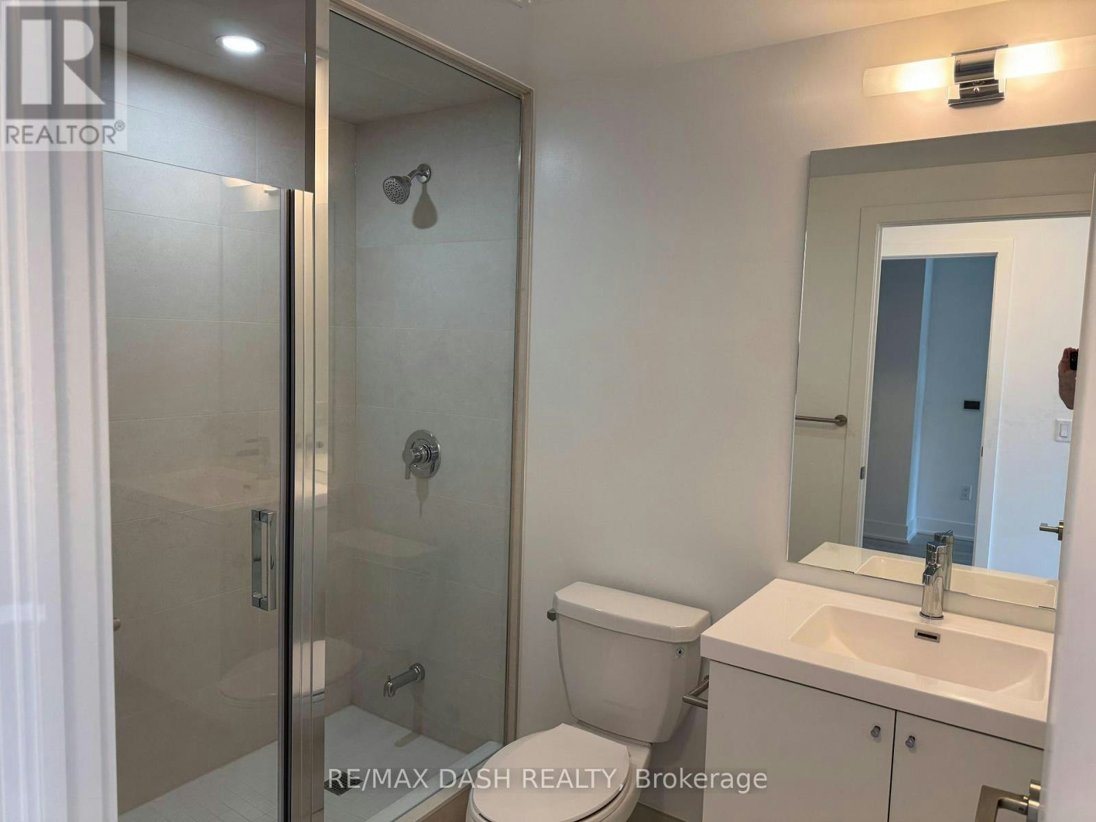 824-2545 Simcoe Street N, Oshawa, ON, L1L 0W3 - 3
