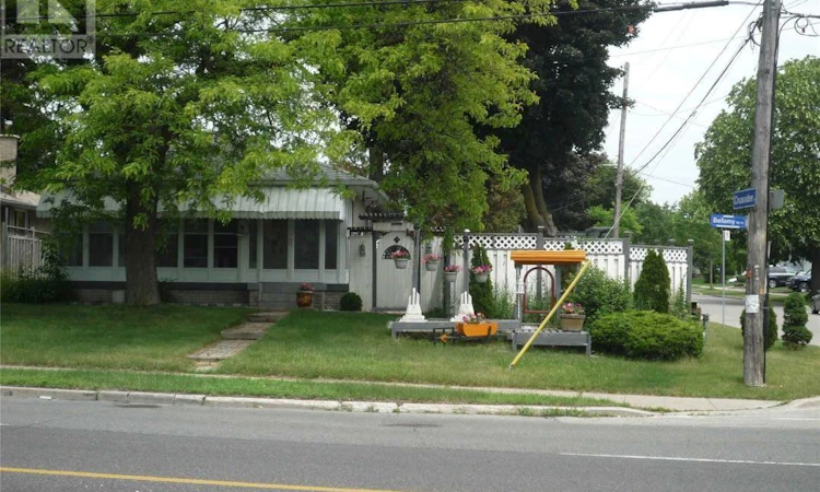 365 Bellamy Road N
