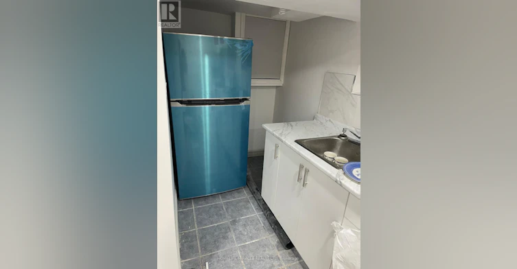 26 Anola Place, Toronto, ON, M1K 4W7 - 6