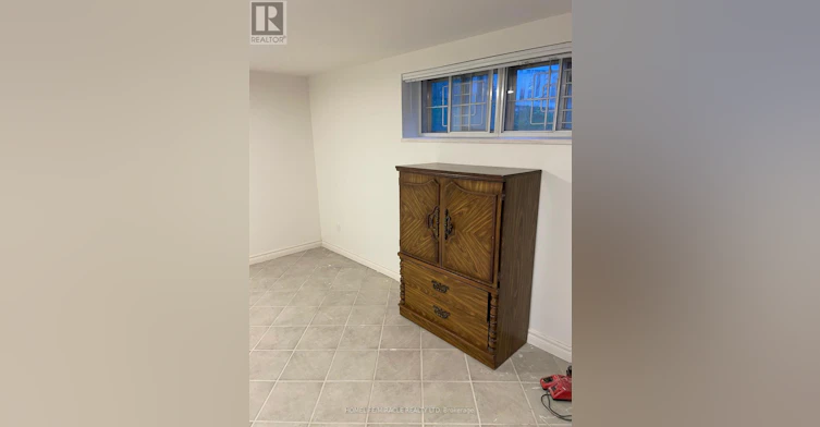 26 Anola Place, Toronto, ON, M1K 4W7 - 4