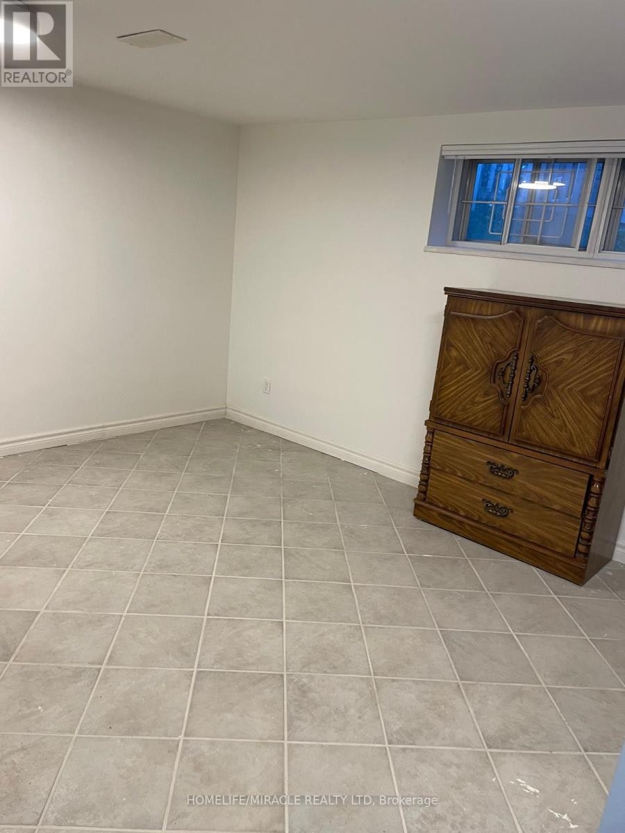 26 Anola Place, Toronto, ON, M1K 4W7 - 9