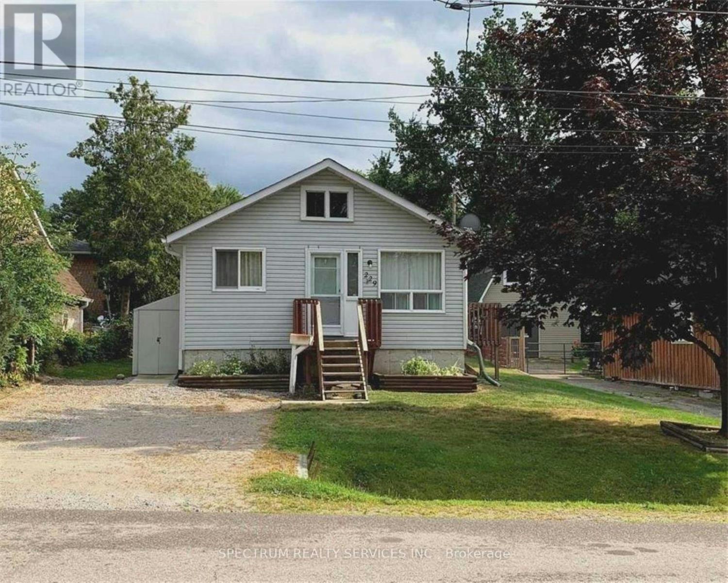 229 Pine Beach Drive, Georgina, ON, L4P 2V7