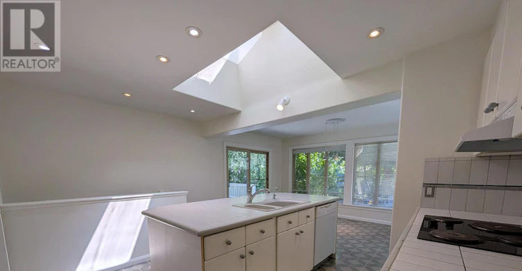 380 Mill Street, Richmond Hill, ON, L4C 4B9 - 6