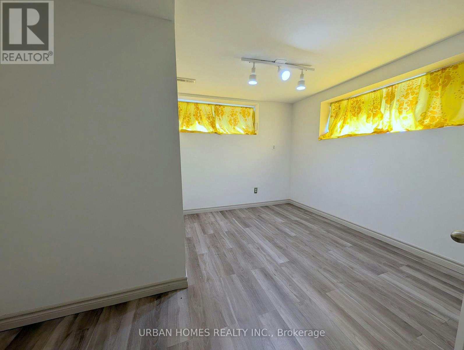 380 Mill Street, Richmond Hill, ON, L4C 4B9 - 26