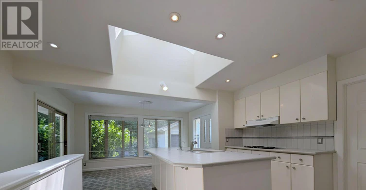 380 Mill Street, Richmond Hill, ON, L4C 4B9 - 4