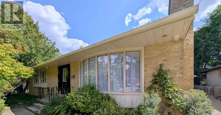 380 Mill Street, Richmond Hill, ON, L4C 4B9 - 2