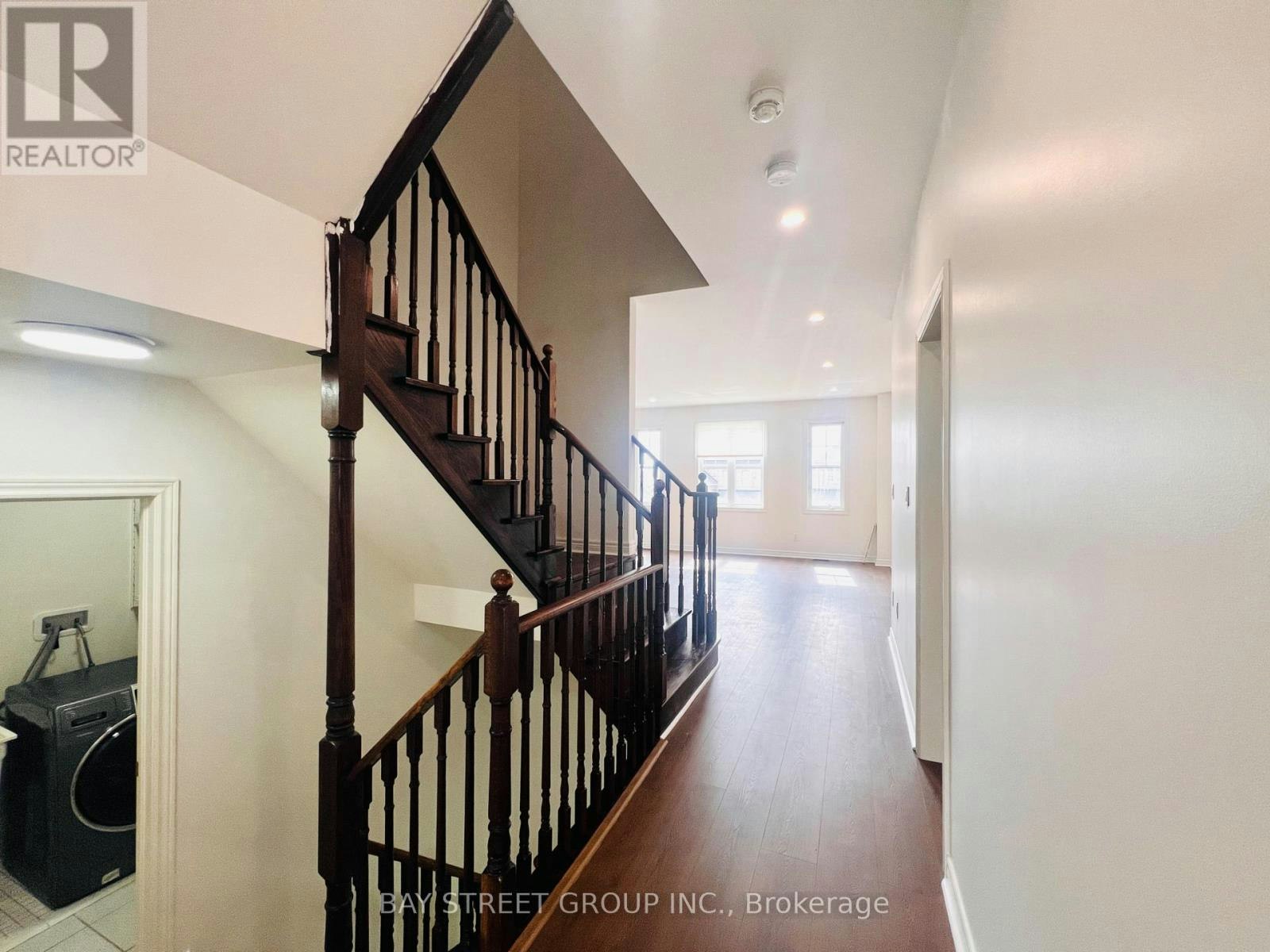 81 Sutcliffe Way, New Tecumseth, ON, L9R 0N9 - 8