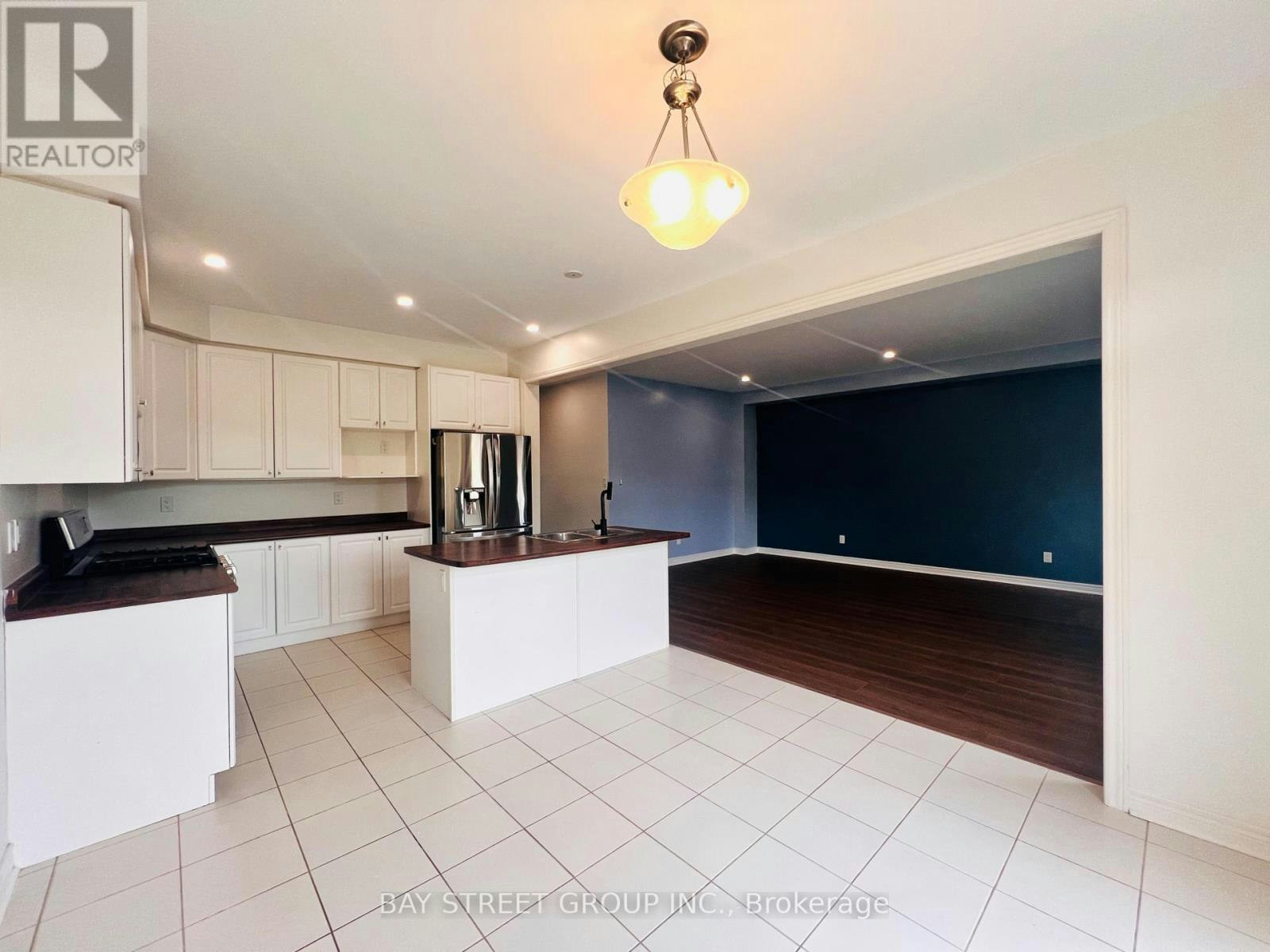81 Sutcliffe Way, New Tecumseth, ON, L9R 0N9 - 13