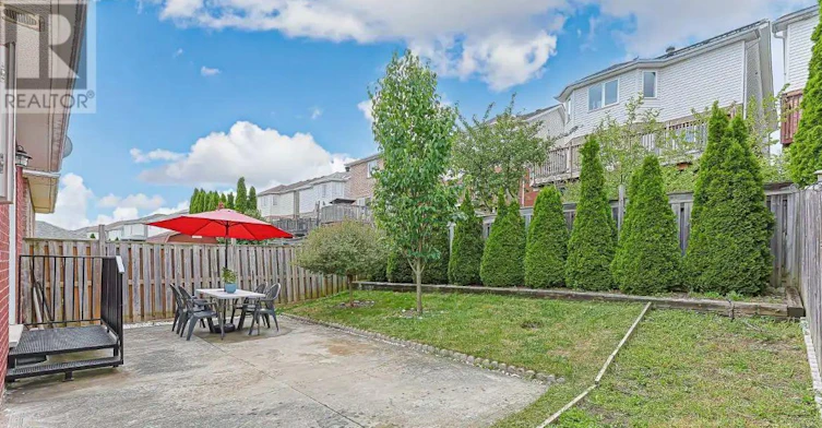 24 Smith Street, Bradford West Gwillimbury, ON, L3Z 3C9 - 11
