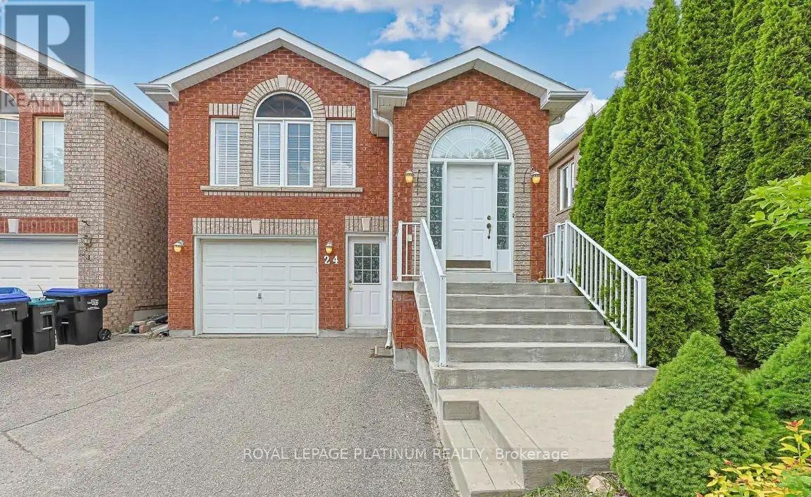 24 Smith Street, Bradford West Gwillimbury, ON, L3Z 3C9