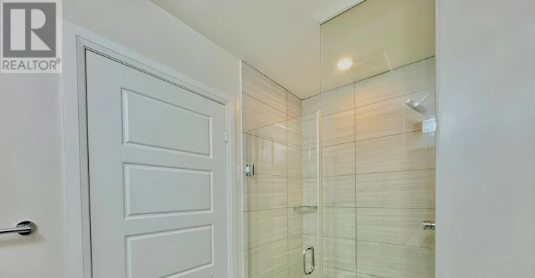 RG22-25 Water Walk Drive, Markham, ON, L6G 0G3 - 15