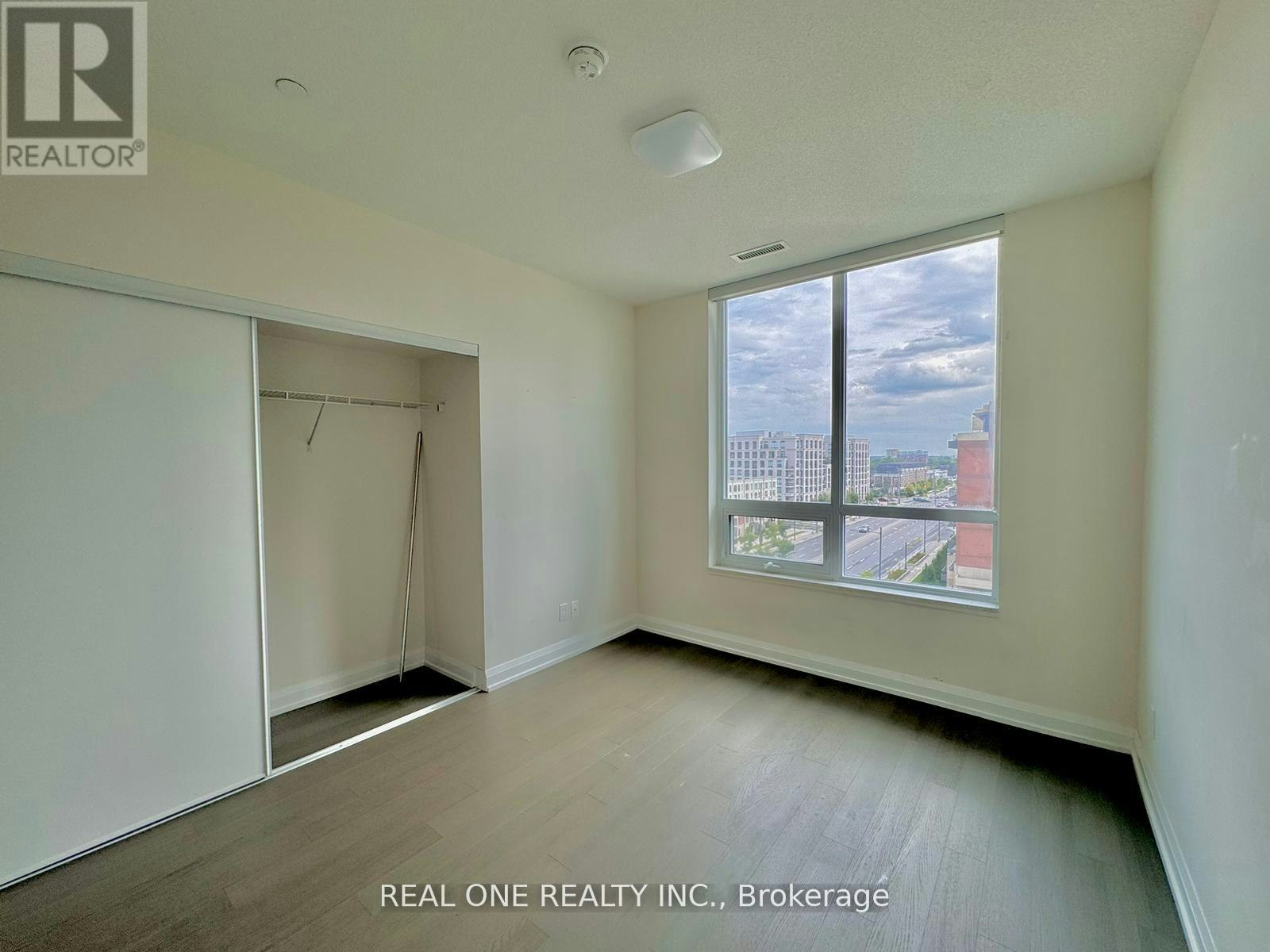RG22-25 Water Walk Drive, Markham, ON, L6G 0G3 - 9