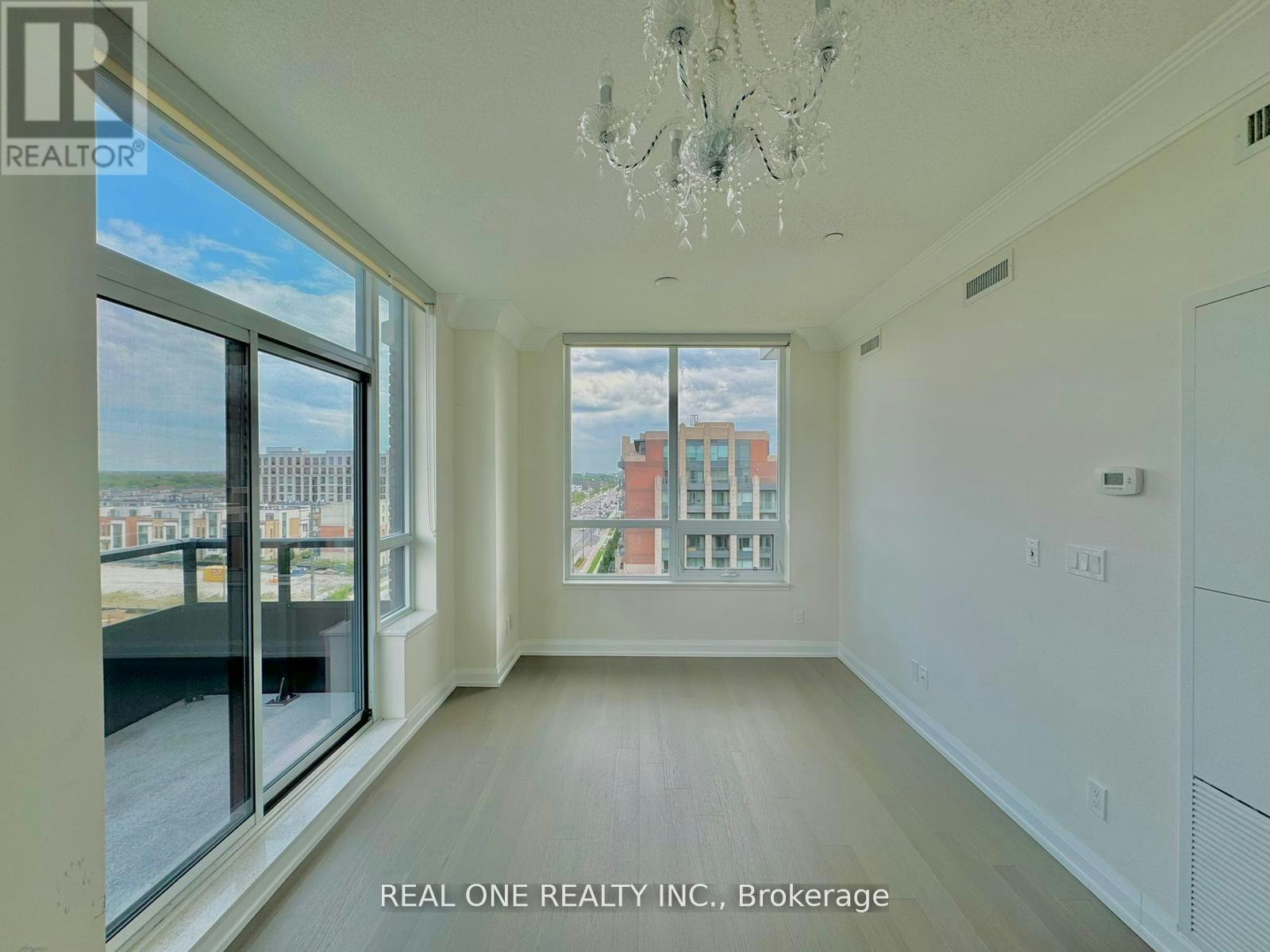 RG22-25 Water Walk Drive, Markham, ON, L6G 0G3 - 7