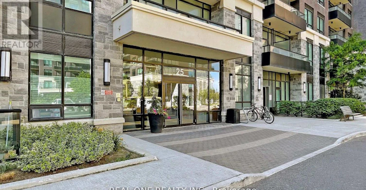 RG22-25 Water Walk Drive, Markham, ON, L6G 0G3