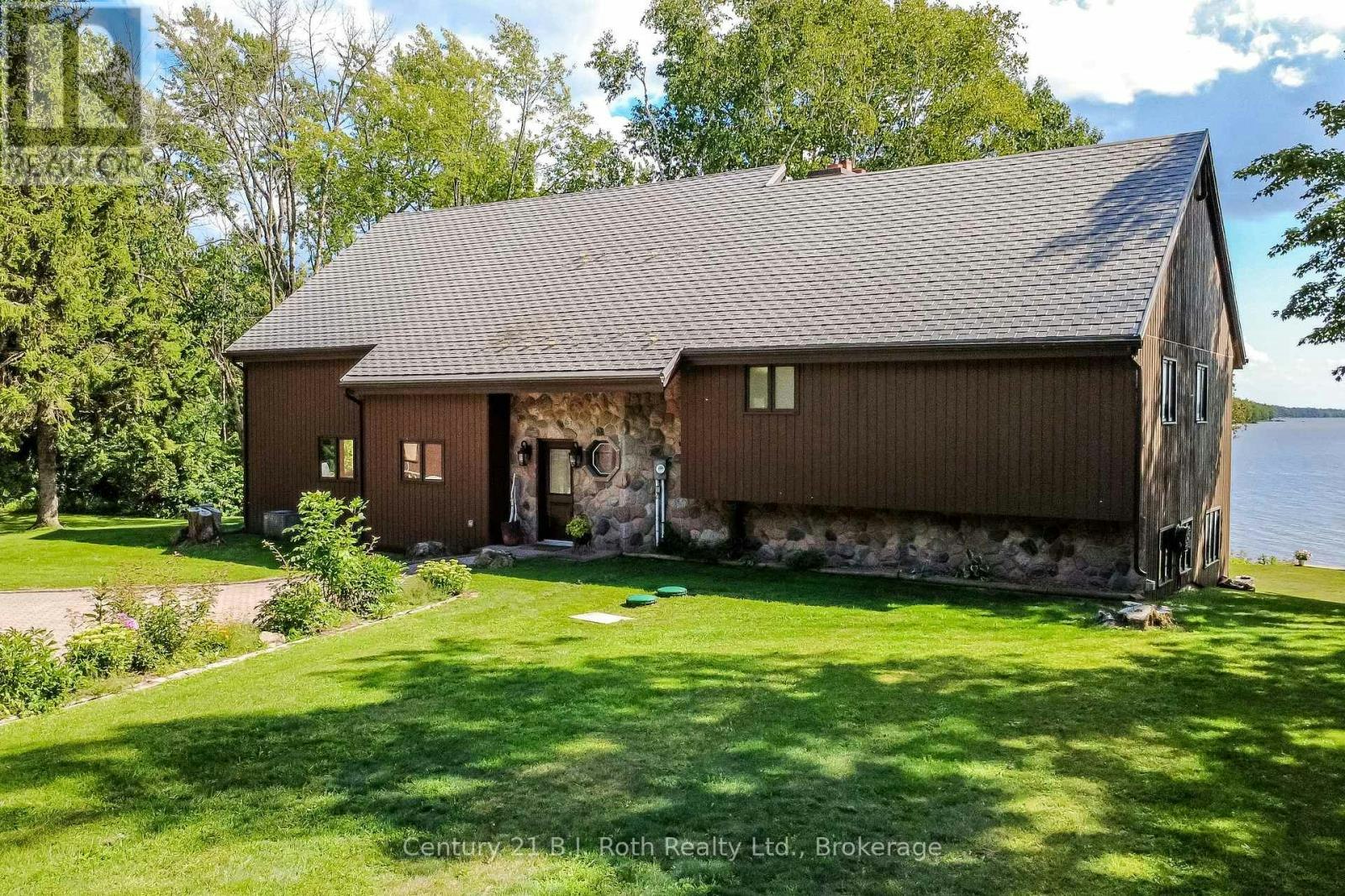 89 Mccrackin Avenue, Kawartha Lakes, ON, L0K 1W0